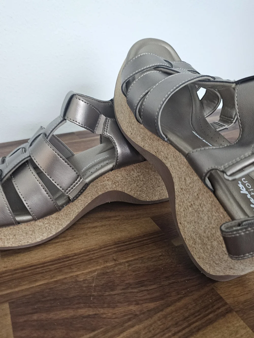 Metallic Women's Clarks Strappy Sandals